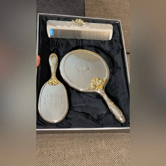 NWT Oneida Elegant ROPES & BOWS Silverplate 3pc dresser Grooming Accessories Set - Picture 12 of 12